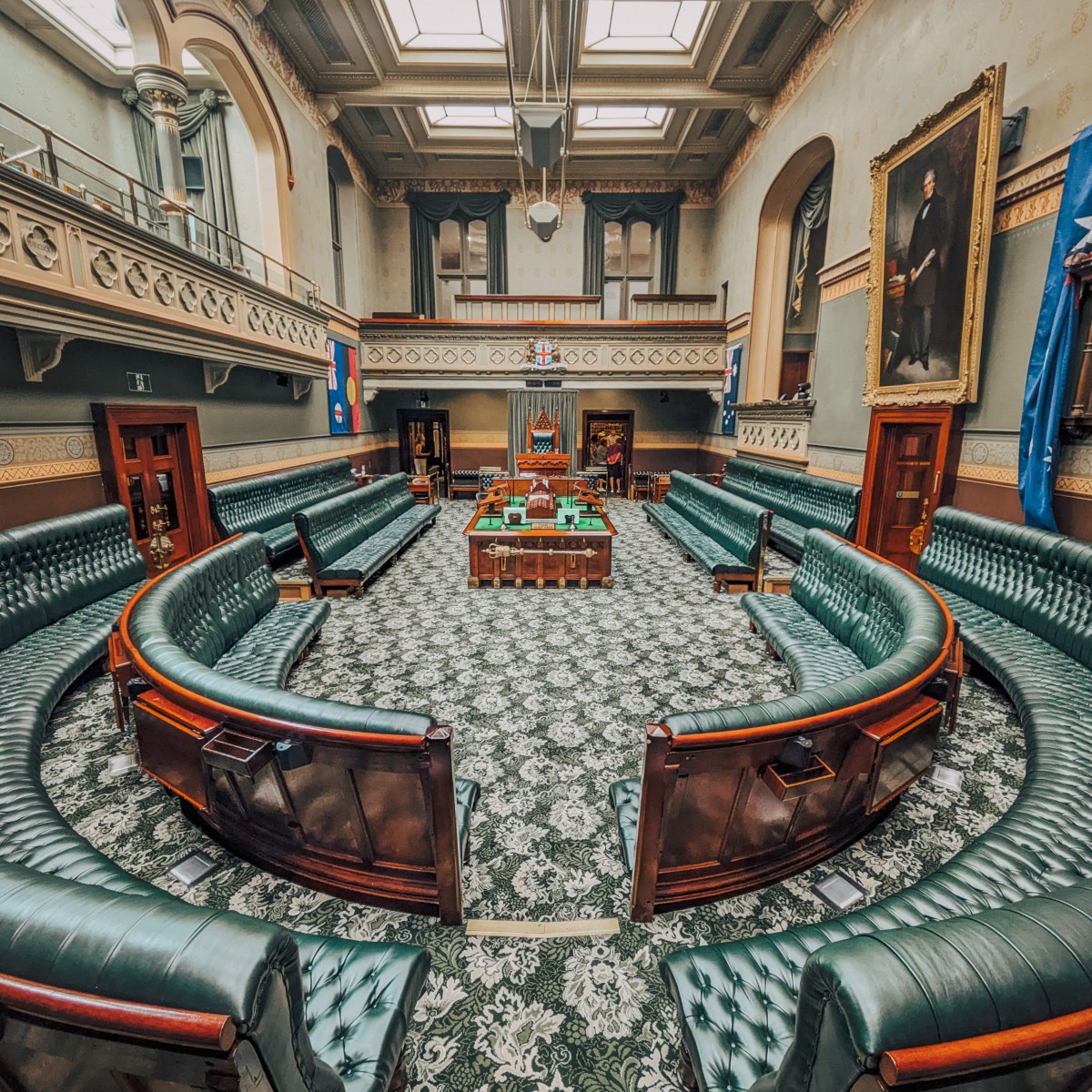 06 議員也是社畜：在新州議會看政客日常